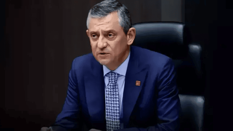 Yeni Parti’de